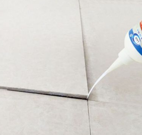 北京瓷砖空鼓维修公司分享卫生间瓷砖脱落的原因可能有以下几点